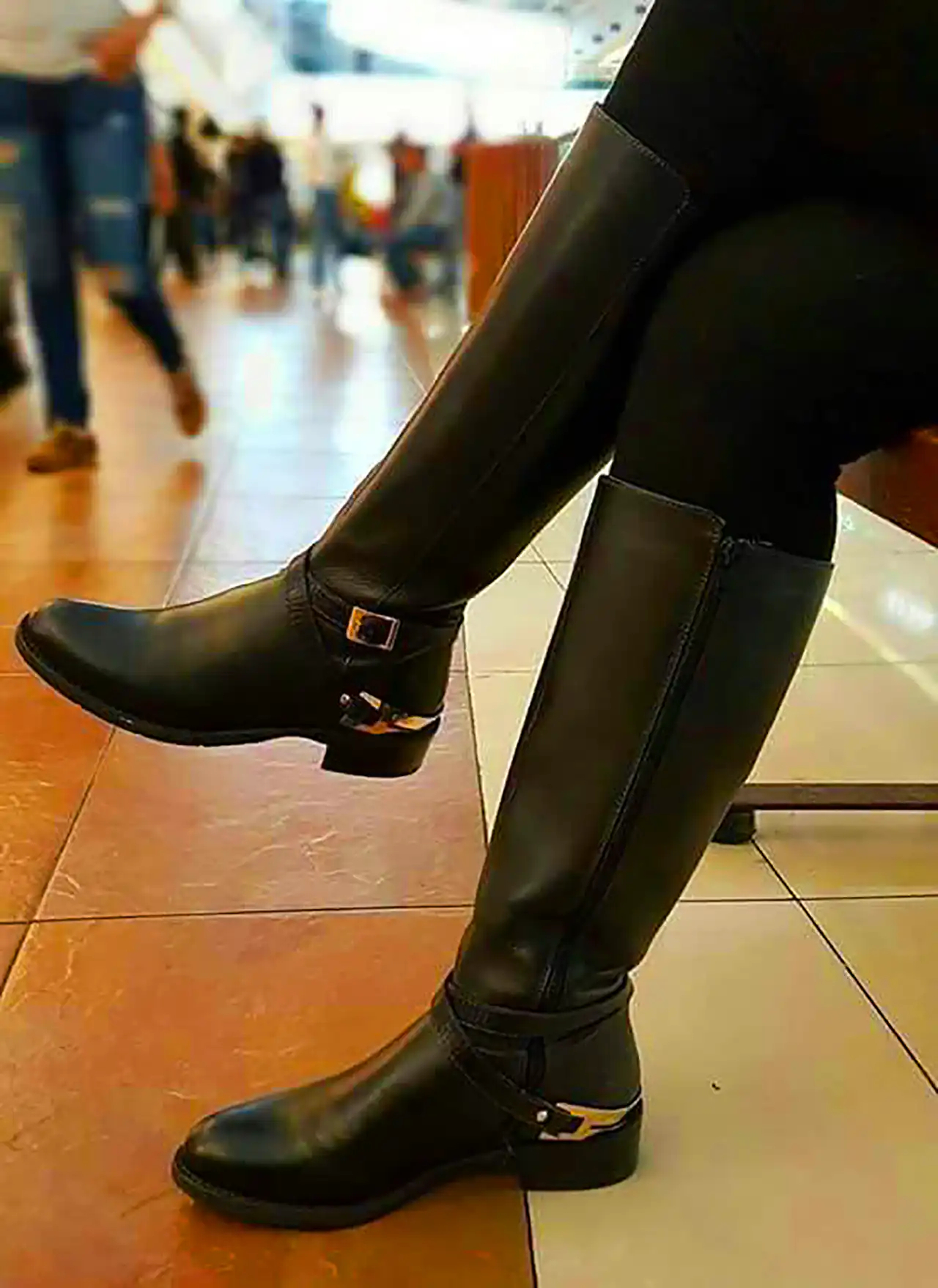 بوت چرم بلند زنانه