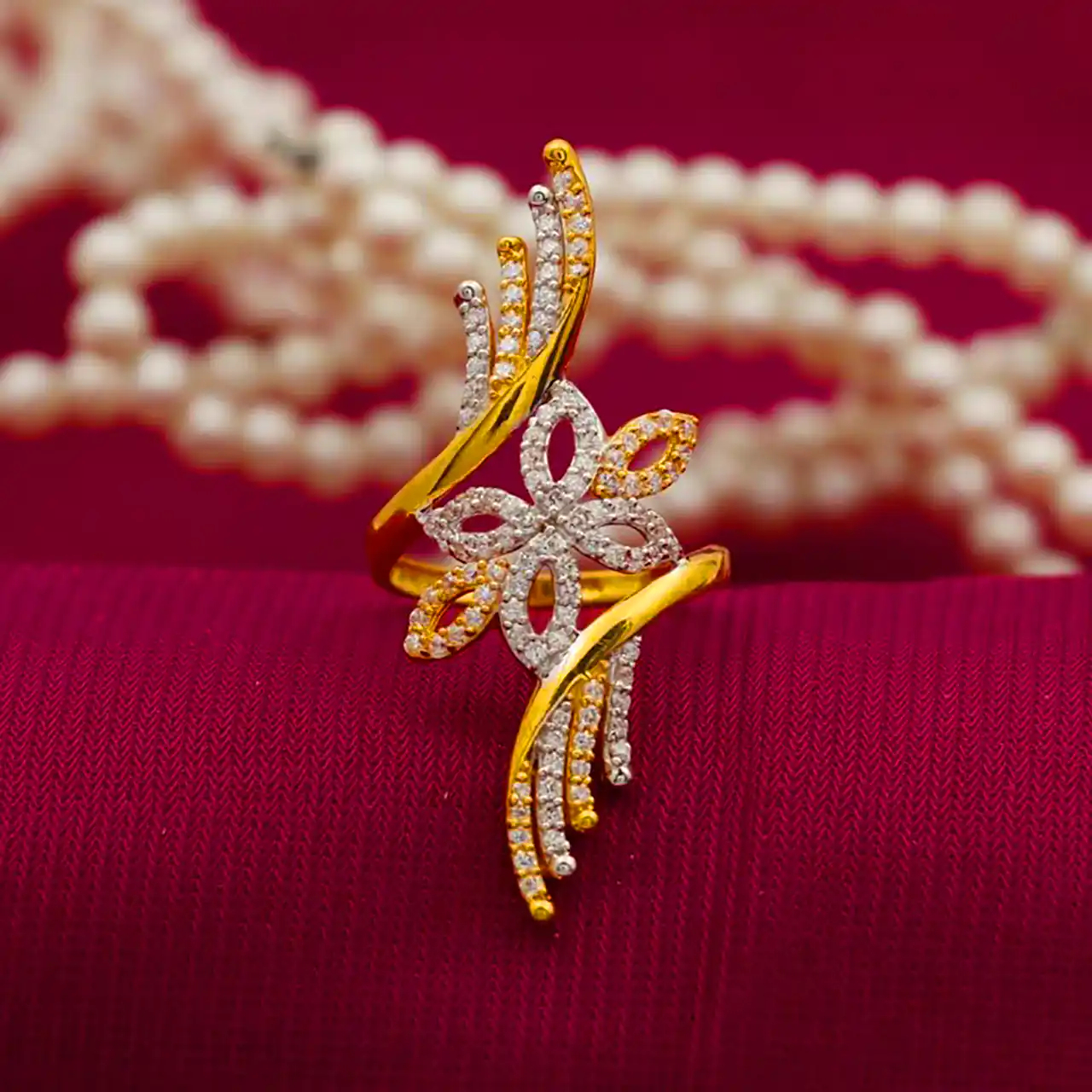 انگشتر طلا با نگین شیک