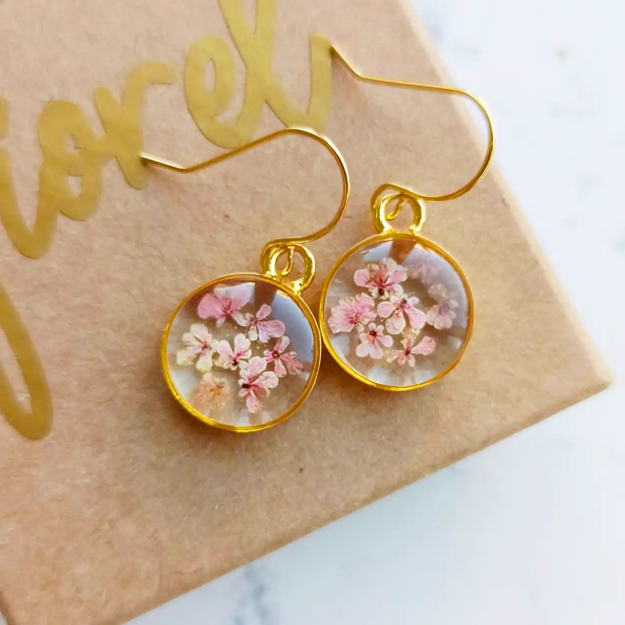 گوشواره رزین دست ساز