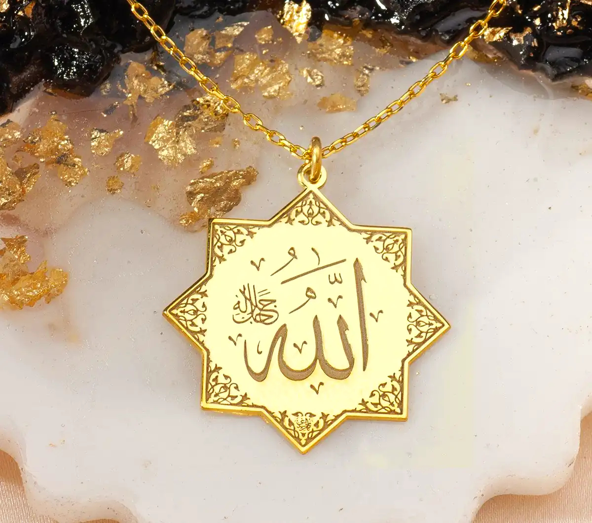 توگردنی شیک مذهبی