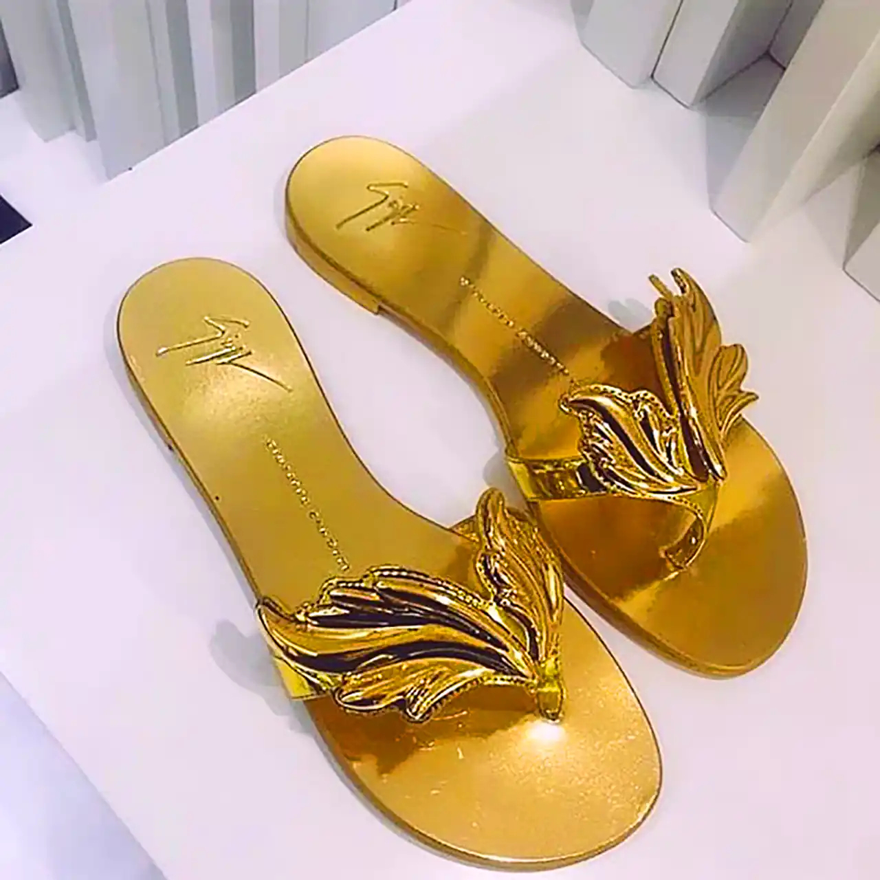 صندل فانتزی و شیک دخترونه