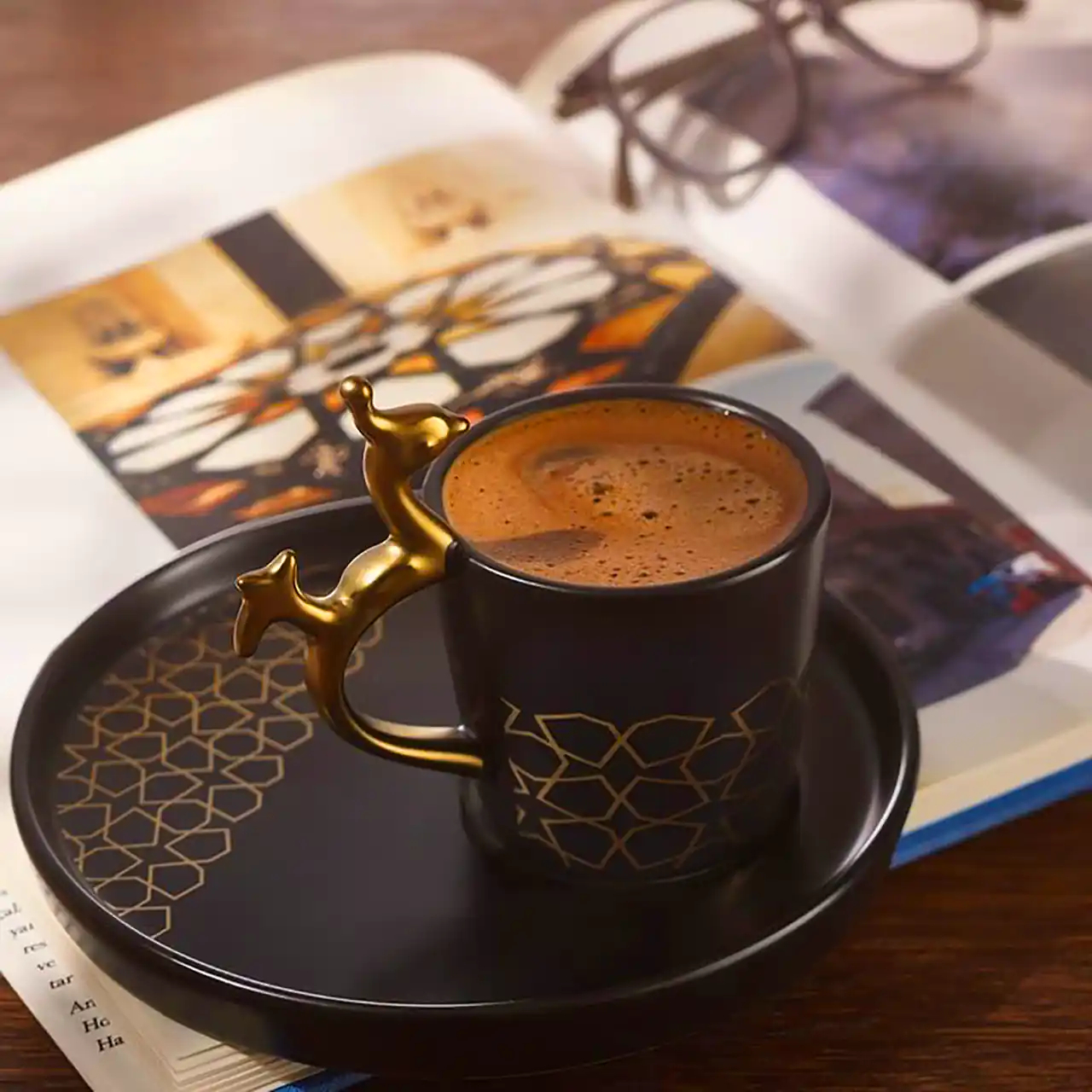 ماگ و زیرماگی سرامیکی