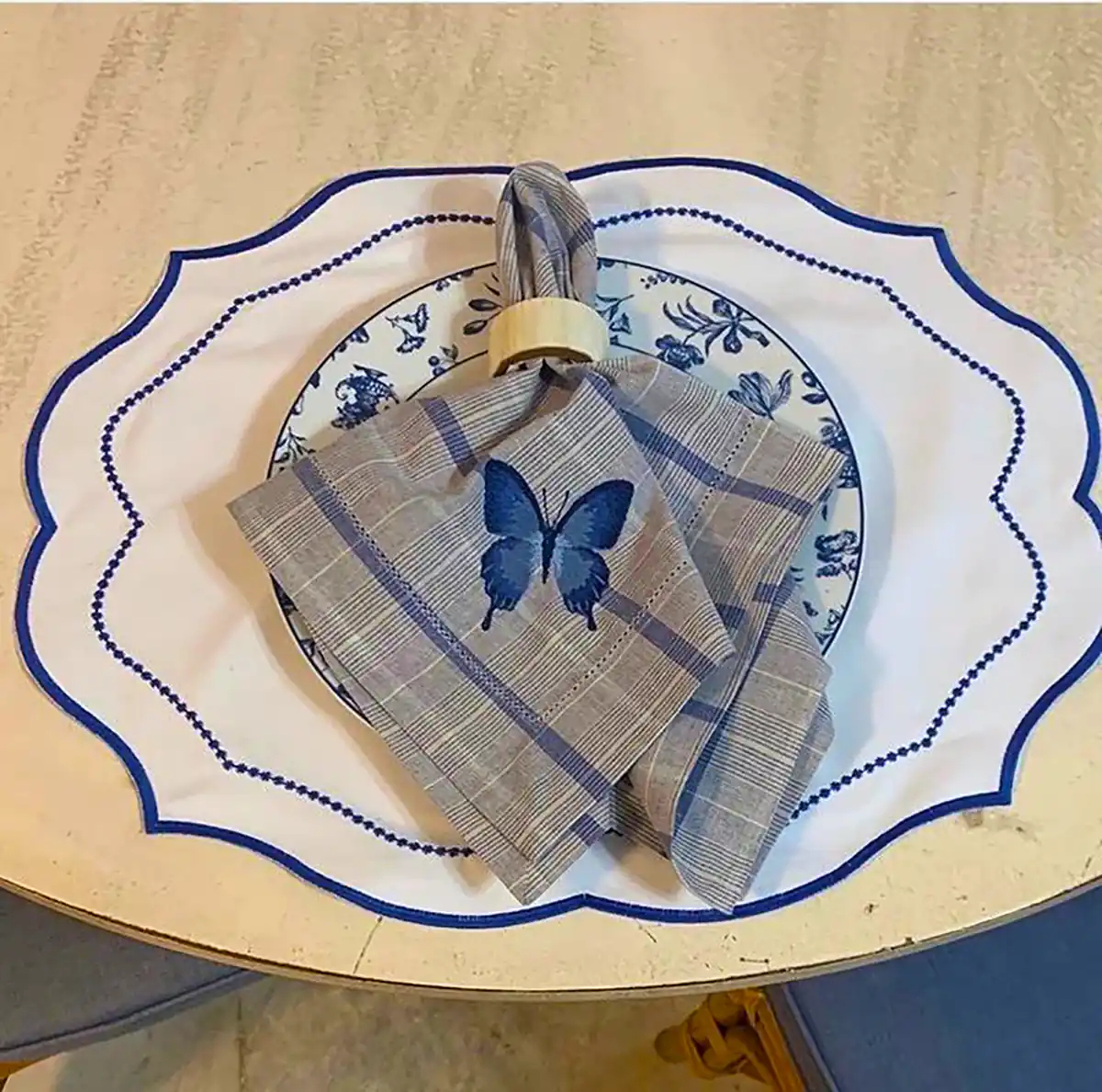 دستمال سفره شیک و جدید