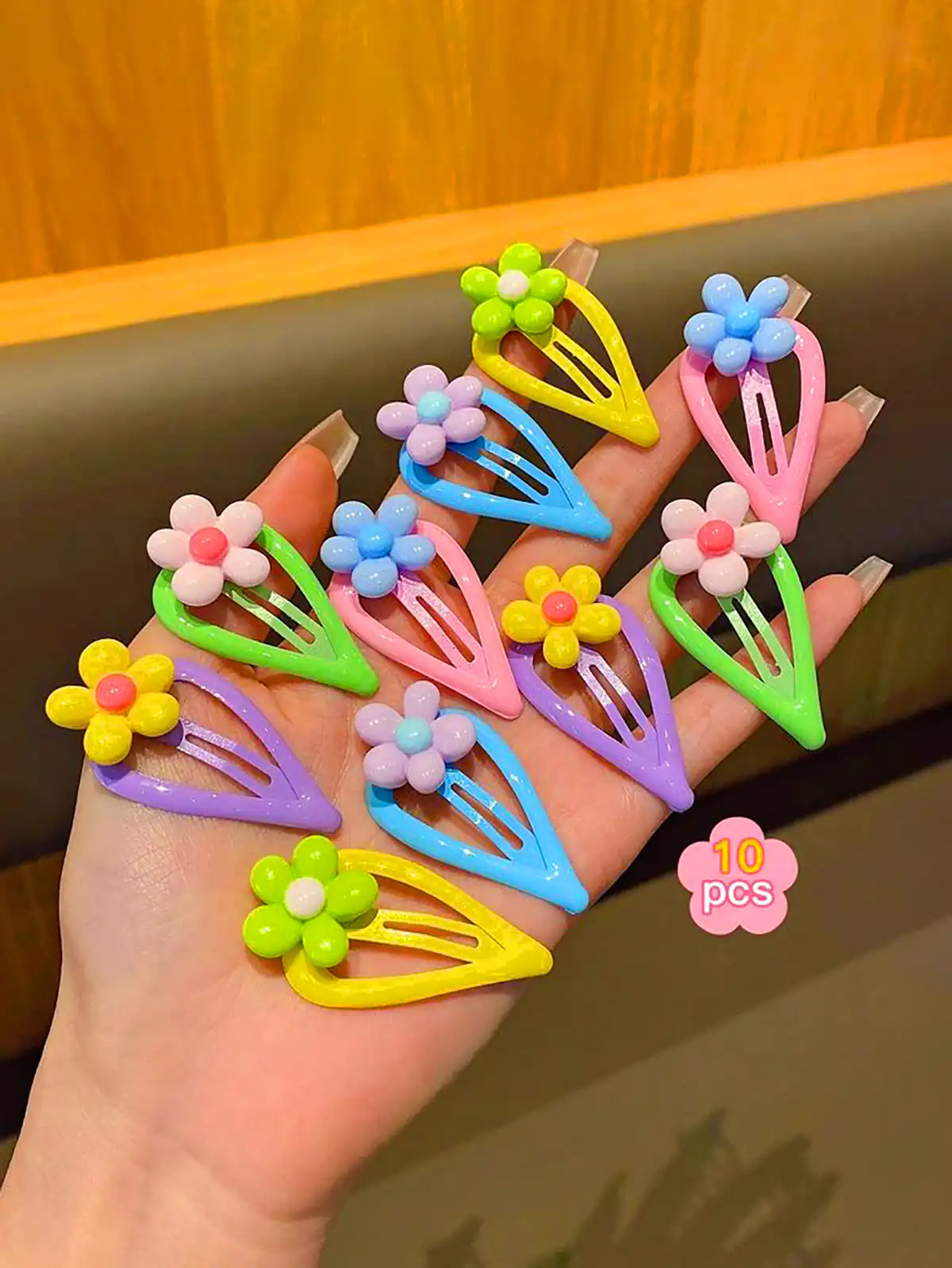 کلیپس و گیره فانتزی