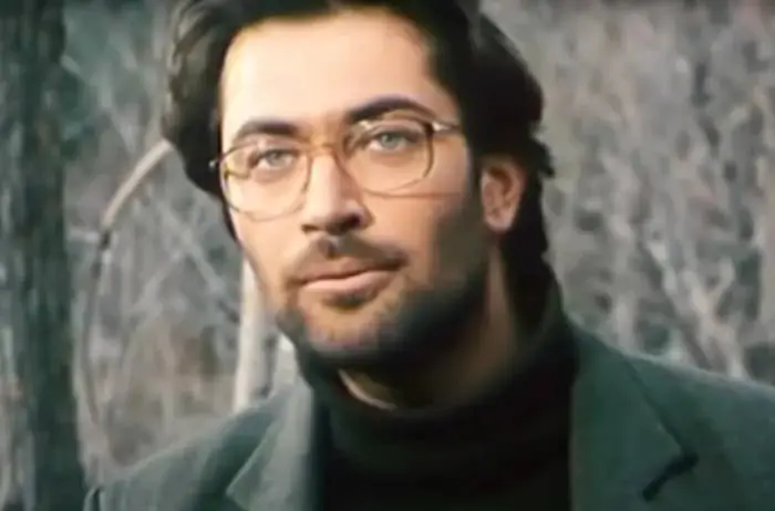 پارسا پیروزفر