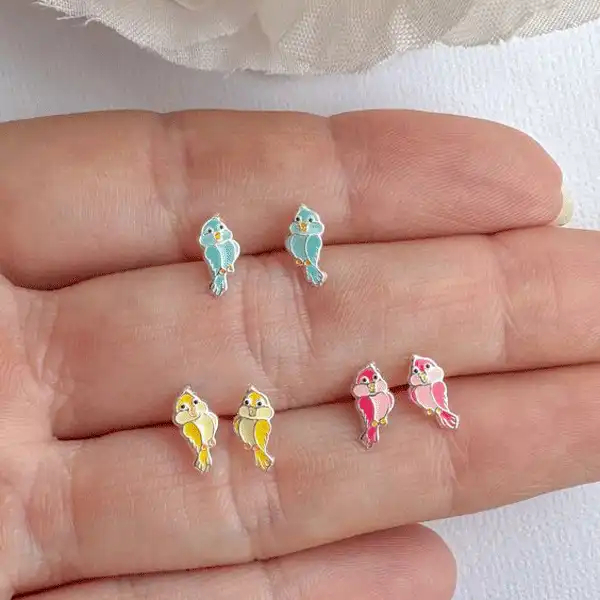 مدل گوشواره نوزادی + طراحی با رنگهای متنوع