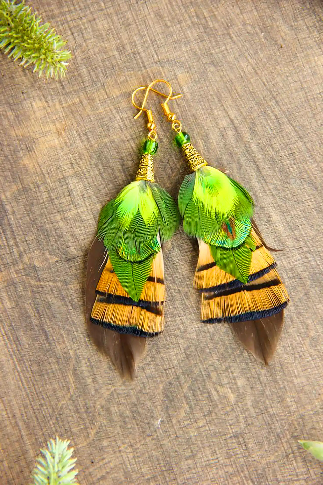 گوشواره پر طاووسی خاص