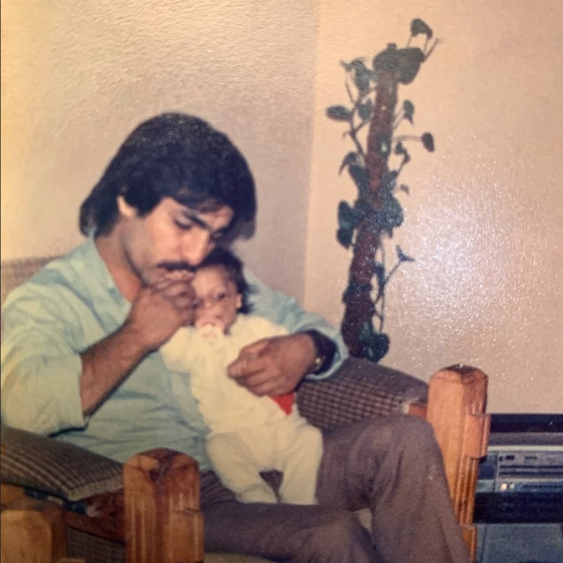 پدر فرهاد ایرانی