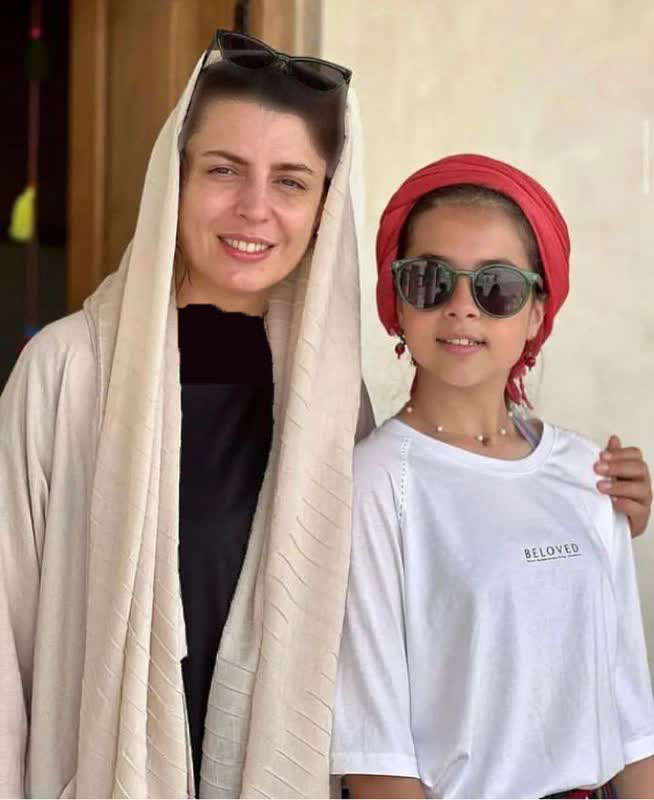 عکس دیده‌نشده از لیلا حاتمی در کنار دخترش