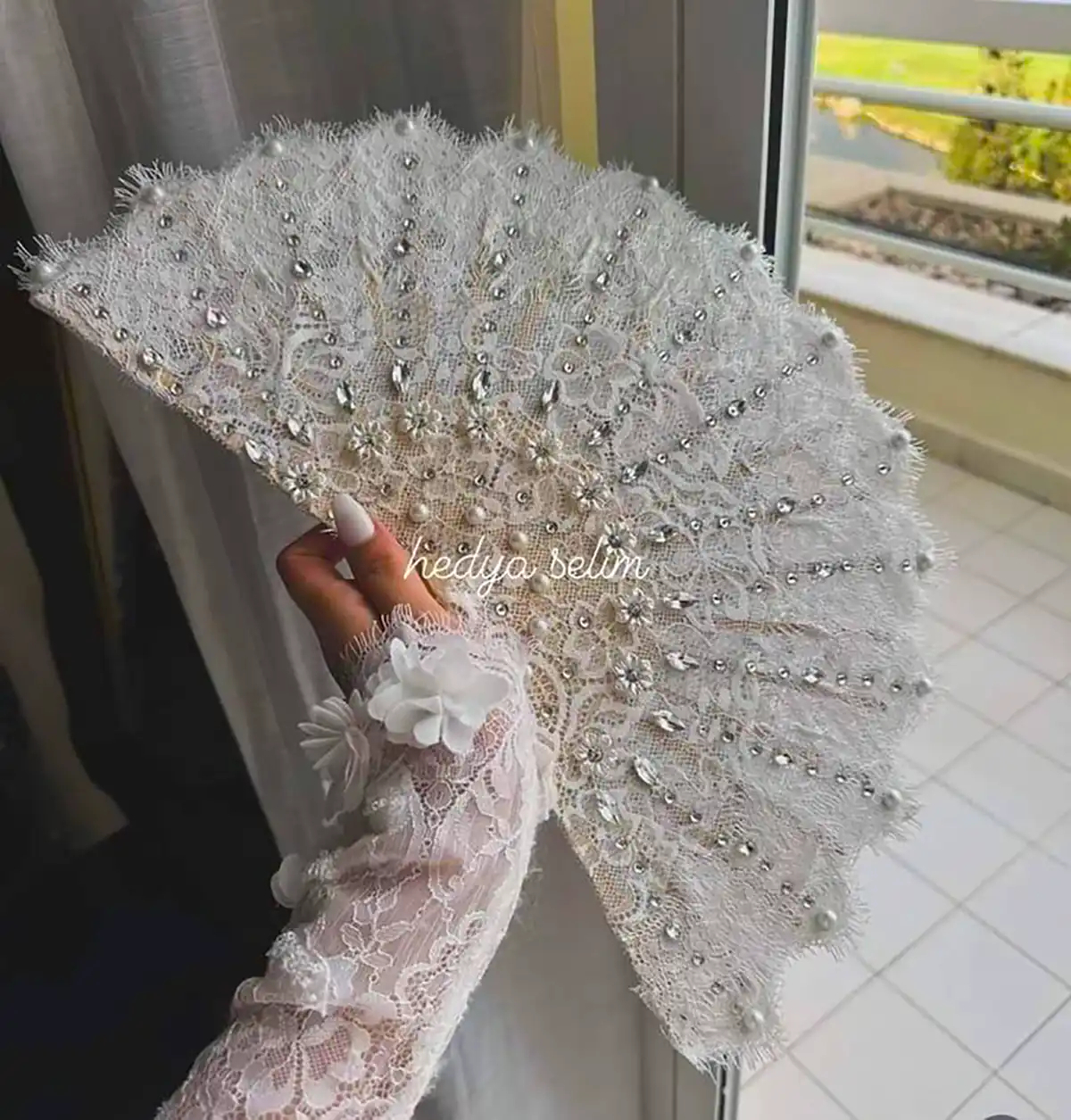 بادبزن شیک برای عروس