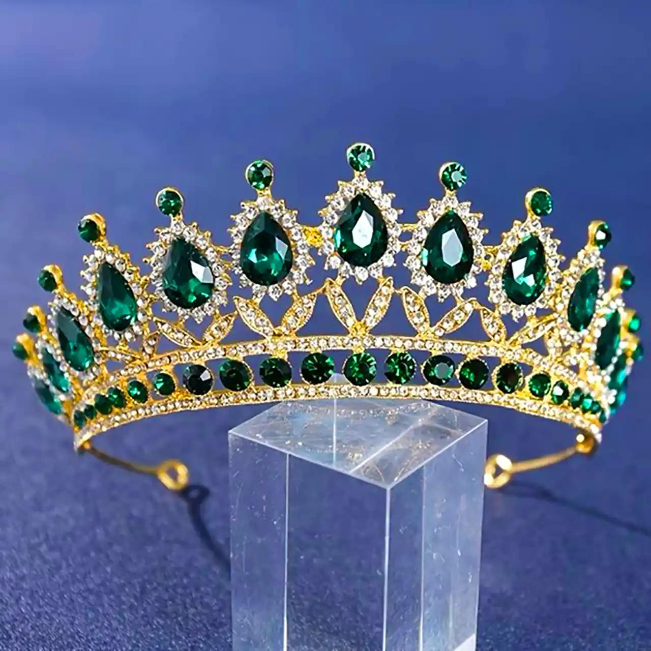 تاج پرنسسی برای حنابندون