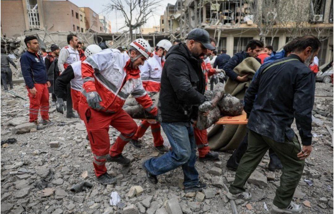 تصاویری از حملات دیروز دشمن به تهران