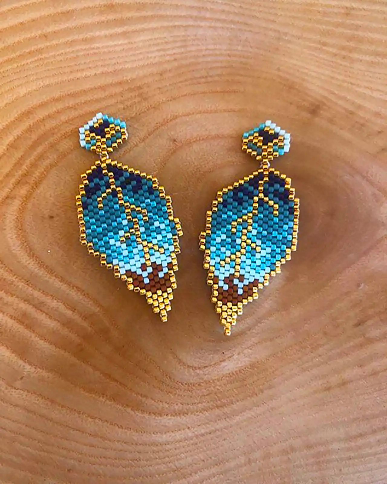 گوشواره با منجوق میوکی