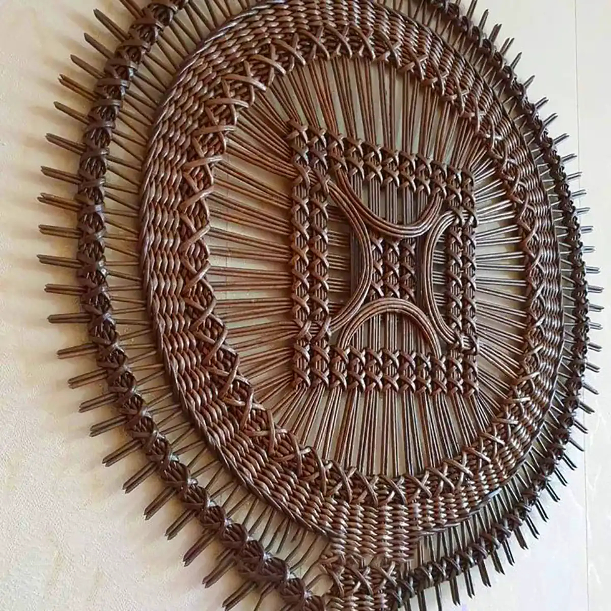 دیوارکوب کنفی حصیری