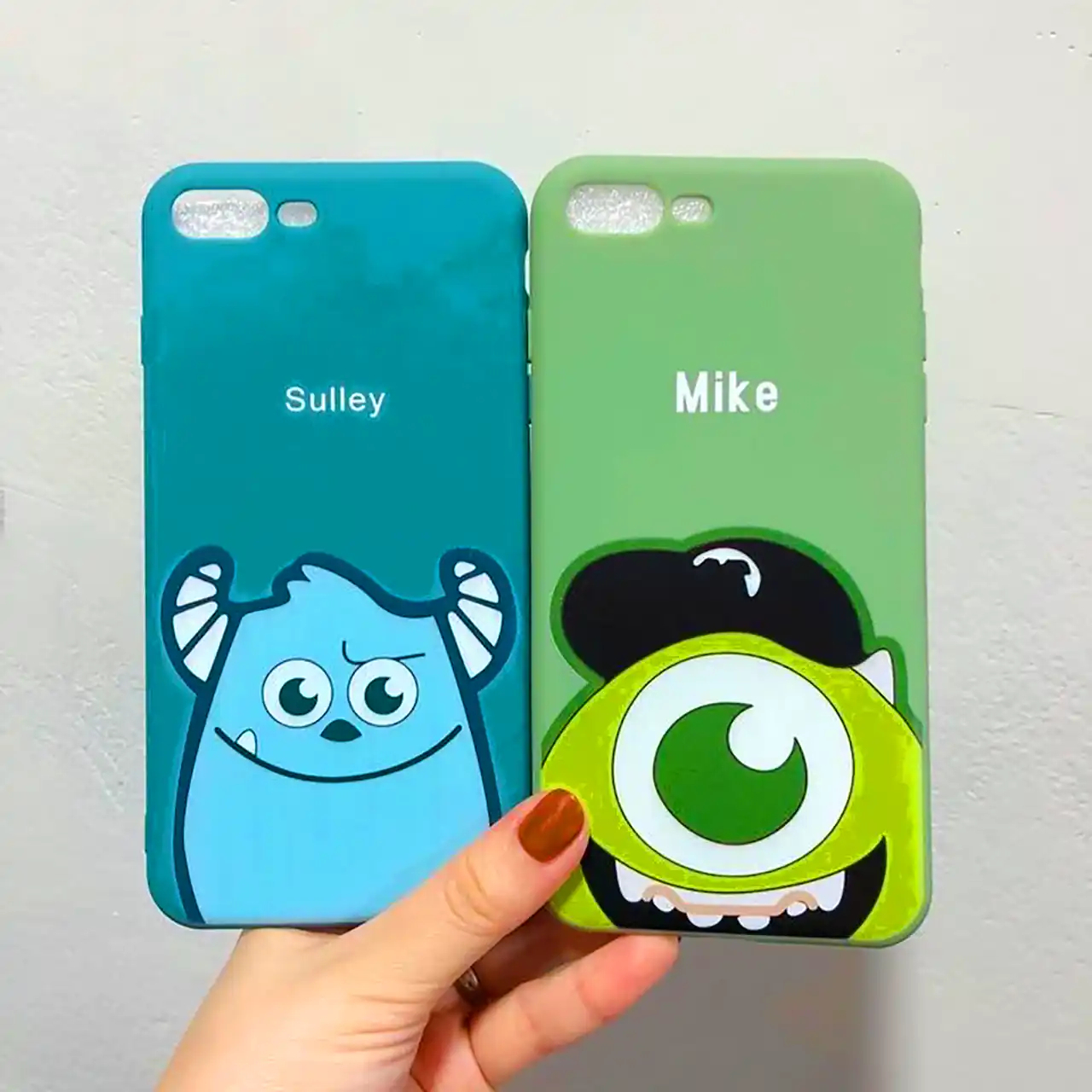 قاب گوشی طرح خانواده هیولاها