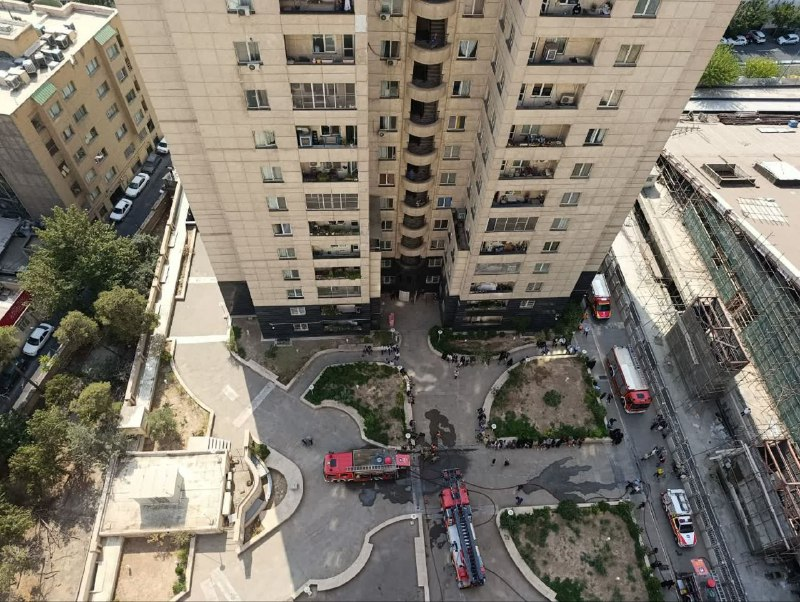 حریق آپارتمان  طبقه۱۶ خ مرودشت