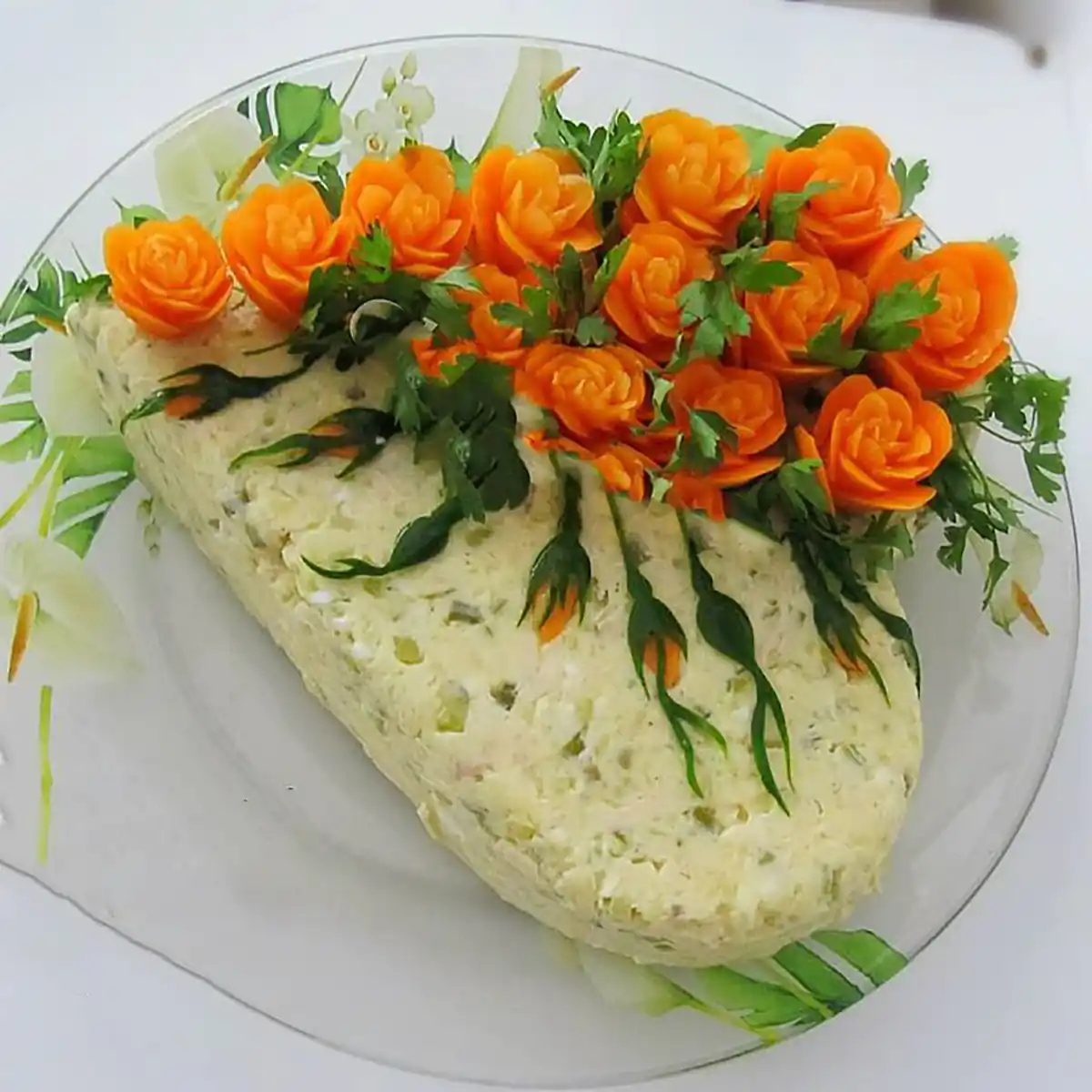تزیین سالاد الویه ساده و شیک تزیین سالاد الویه با هویج و خیارشور تزیین سالاد الویه با گوجه و خیارشور تزیین سالاد الویه با گوجه گیلاسی تزیین سالاد الویه تک نفره تزیین سالاد الویه با نان تست 