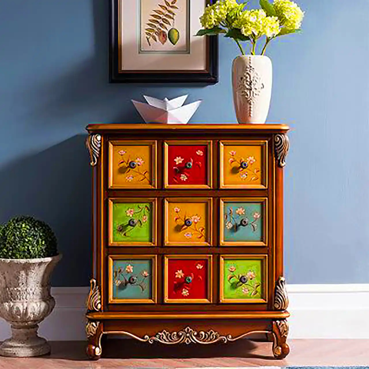 کمد چوبی با طرح چهل تکه