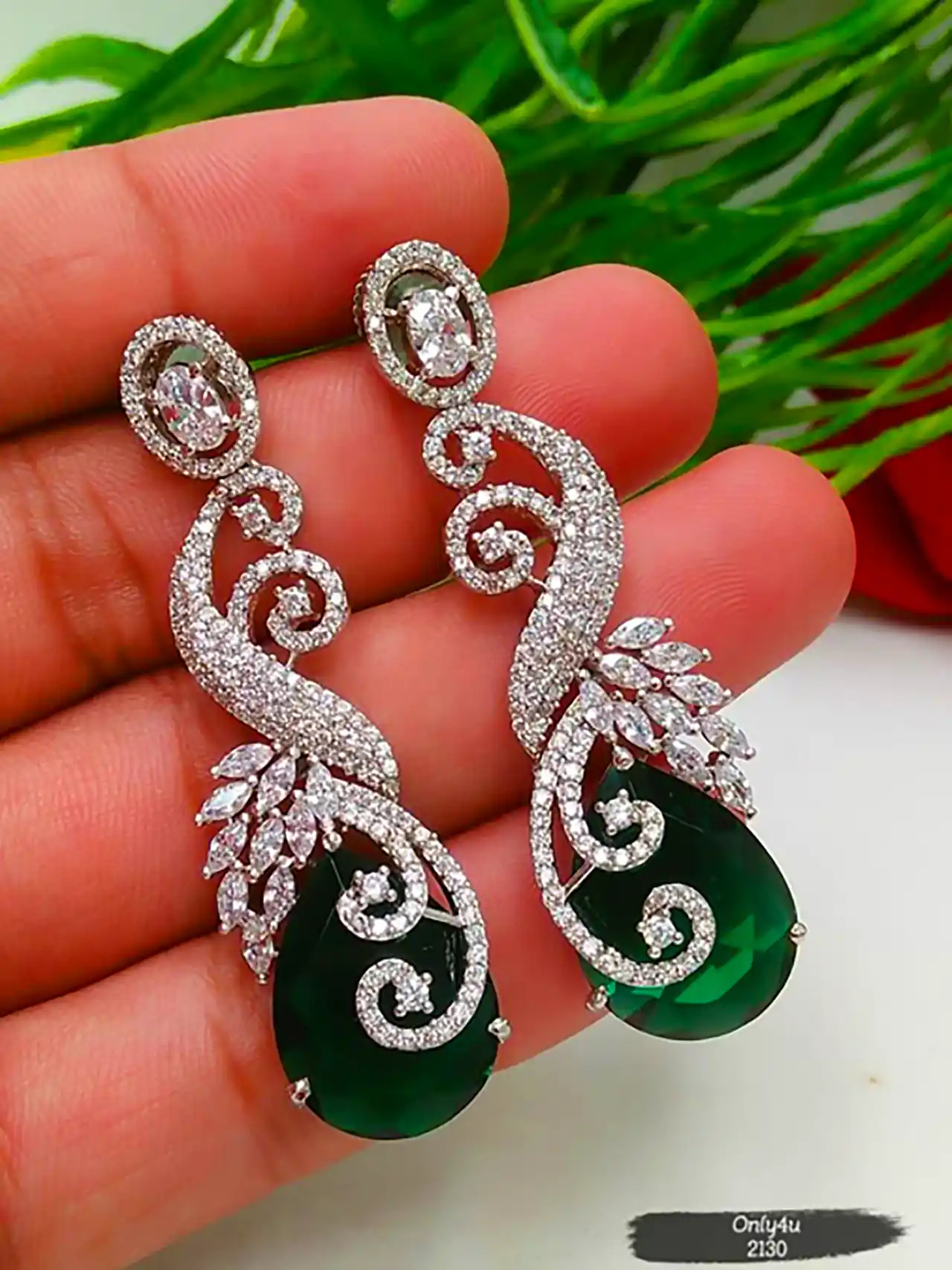 گوشواره جواهردوزی دستساز