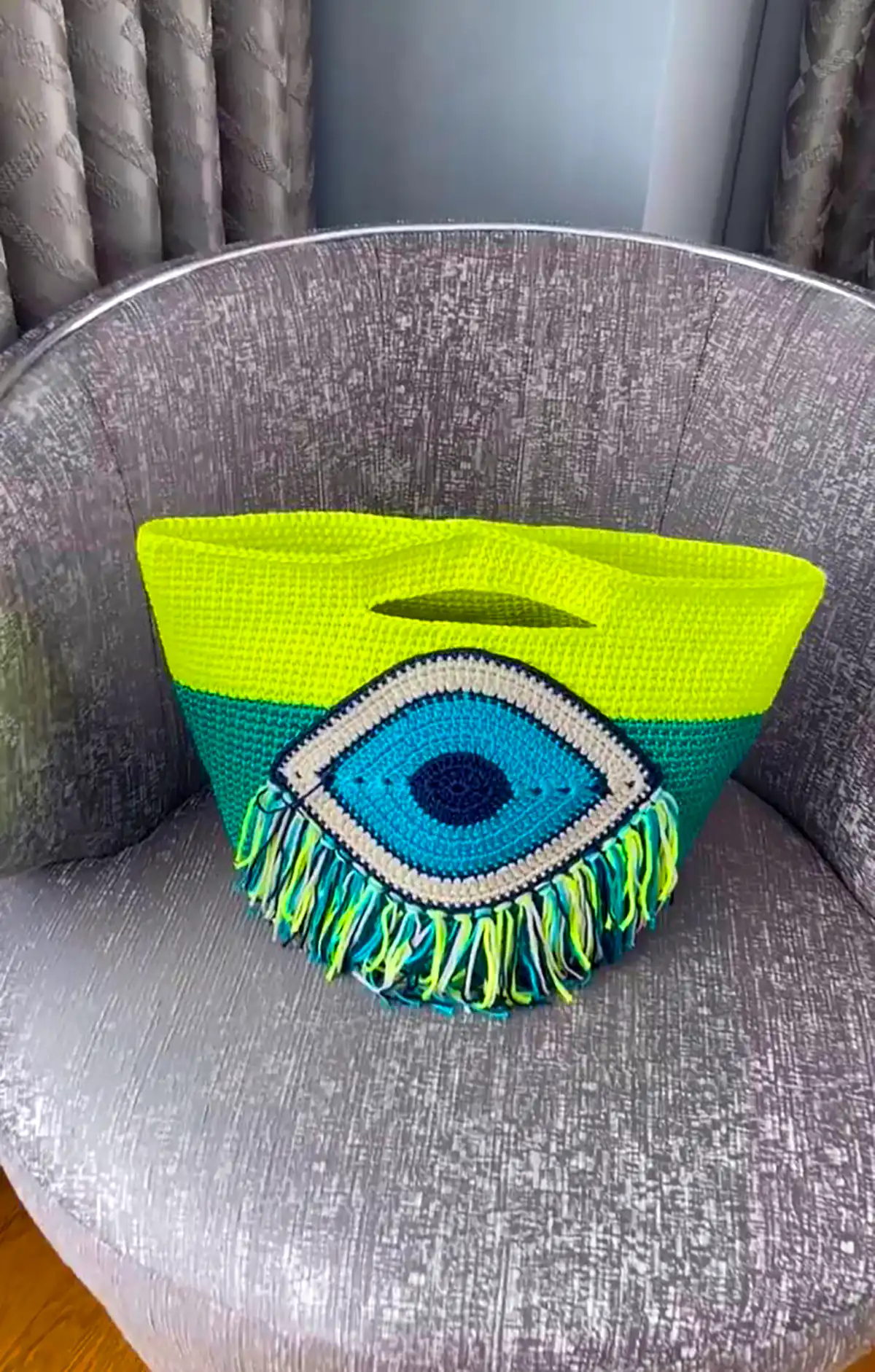 کیف فانتزی با طرح چشم نظر