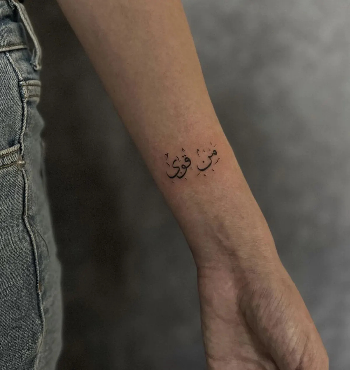 طرح تاتو روی ساعد دست ساده تاتو روی دست ساده تاتو روی دست مردانه طرح تاتو روی ساعد دست نوشته طرح تاتو روی دست طرح تاتو روی ساعد دست پسرانه تاتو روی دست دخترانه خالکوبی عاشقانه روی دست