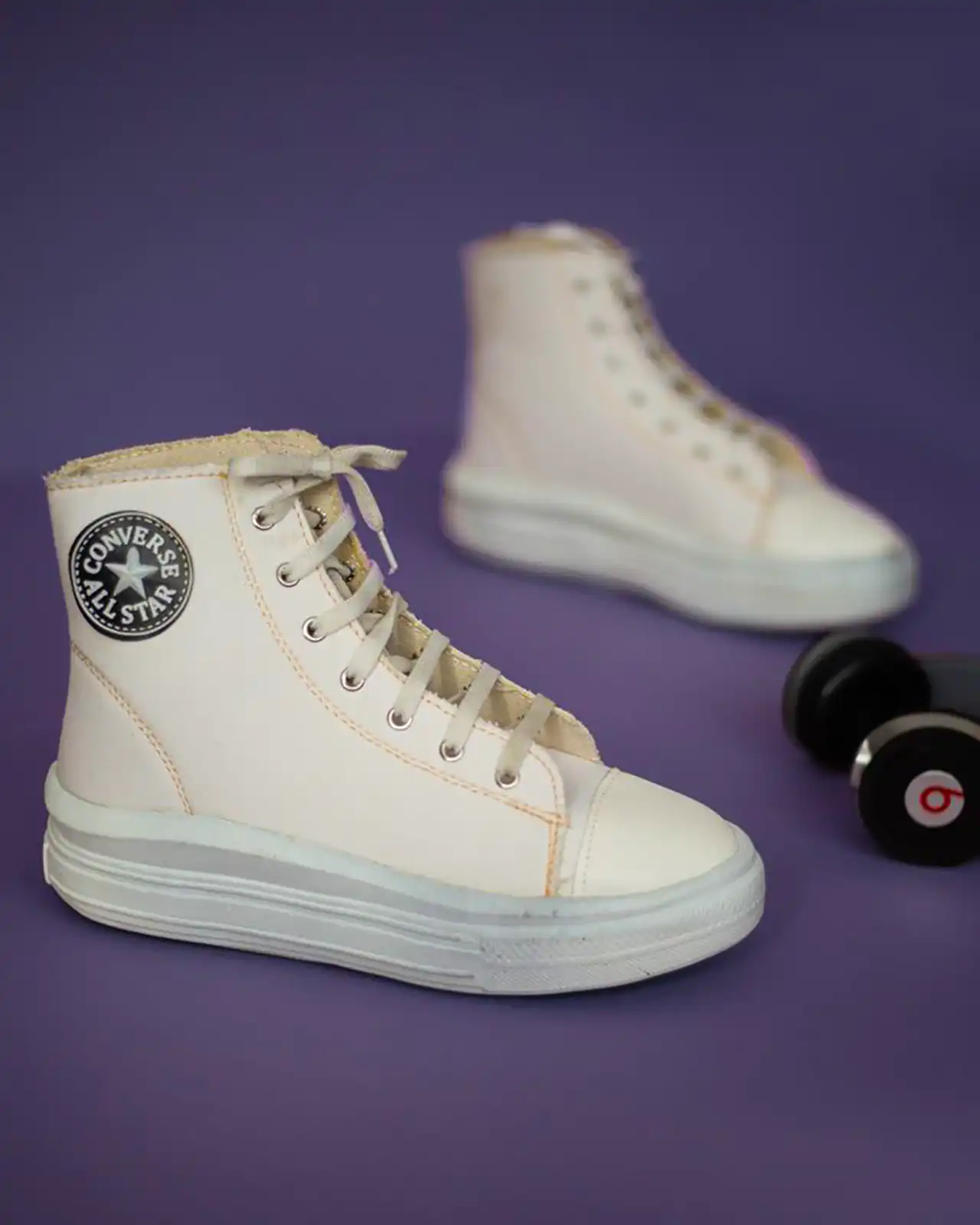 نیم بوت شیک پاییزی