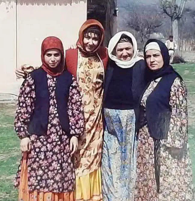 اکرم مهدوی