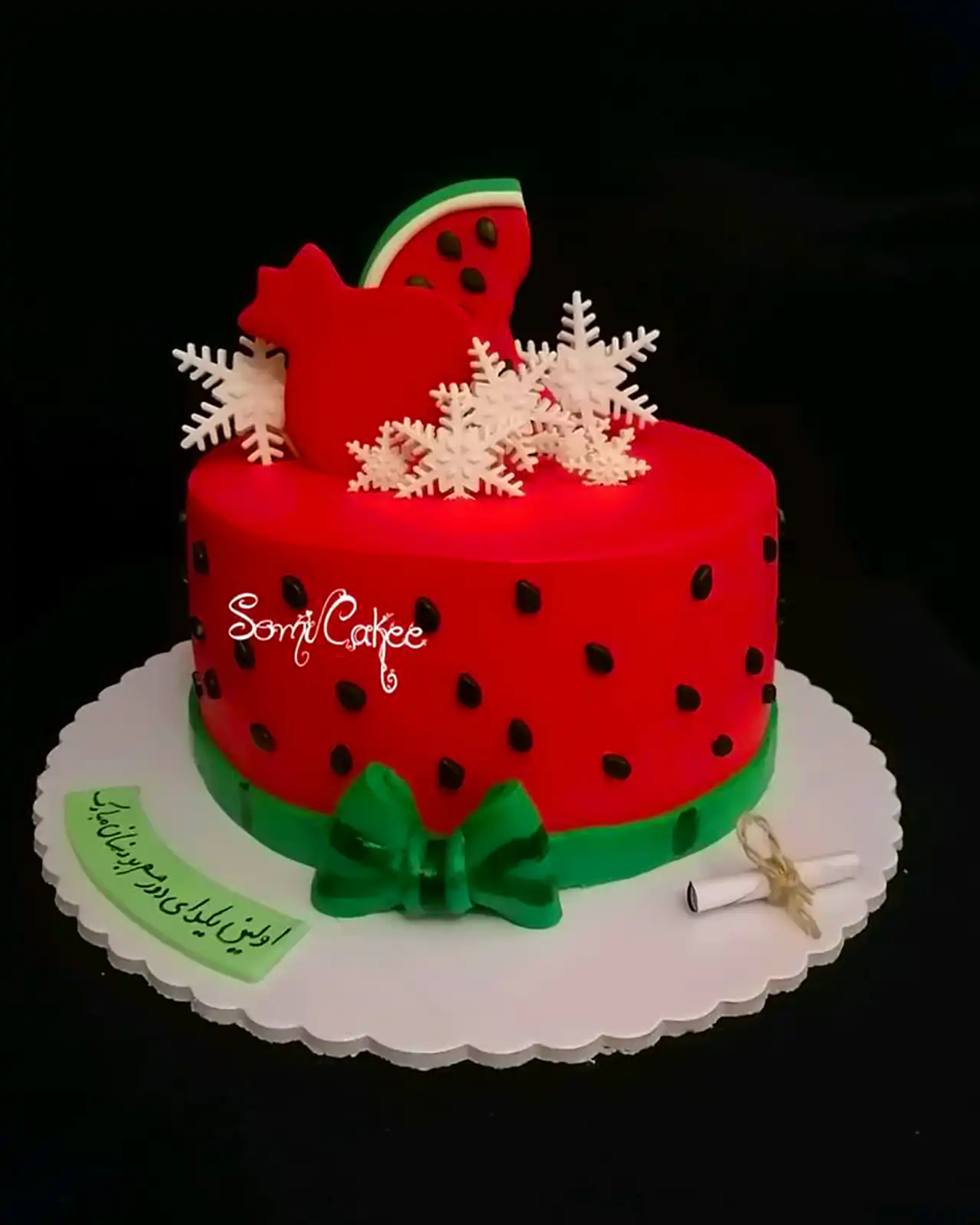 کیک هندوانه ای یلدایی