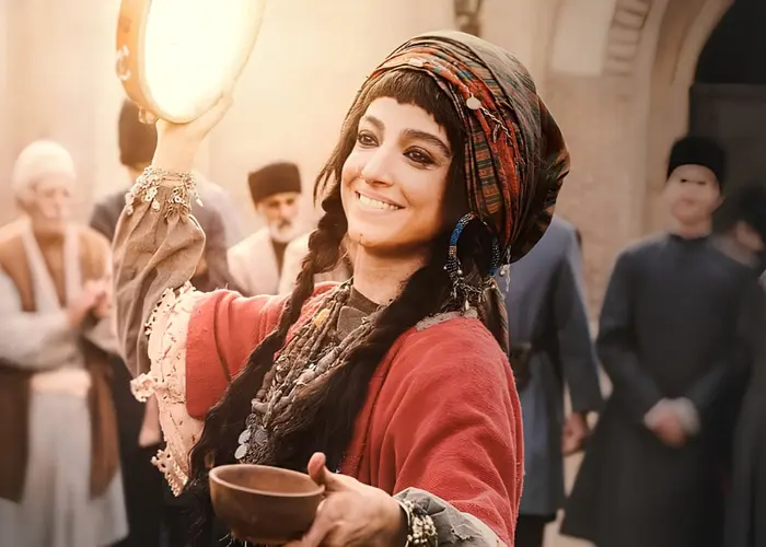 سریال سرخ و سیاه