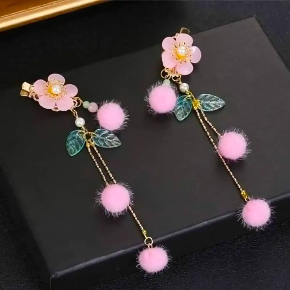 گوشواره فانتزی گوگولی