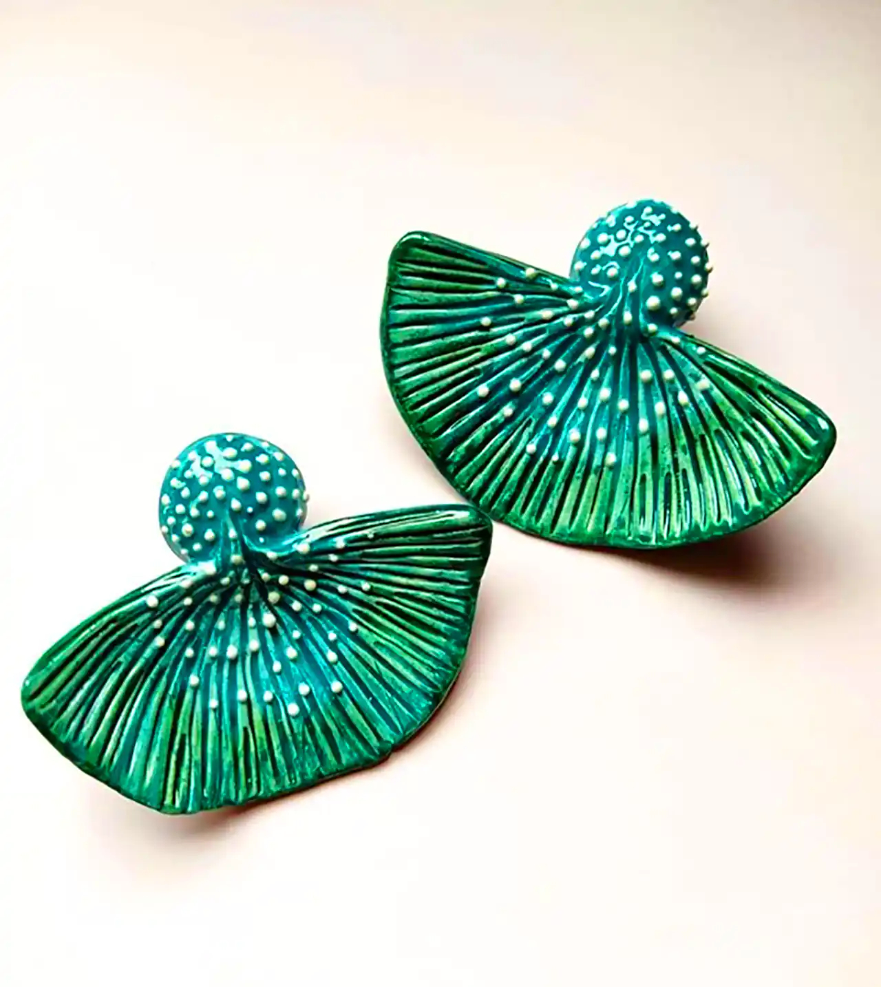 گوشواره فانتزی طرح برگ