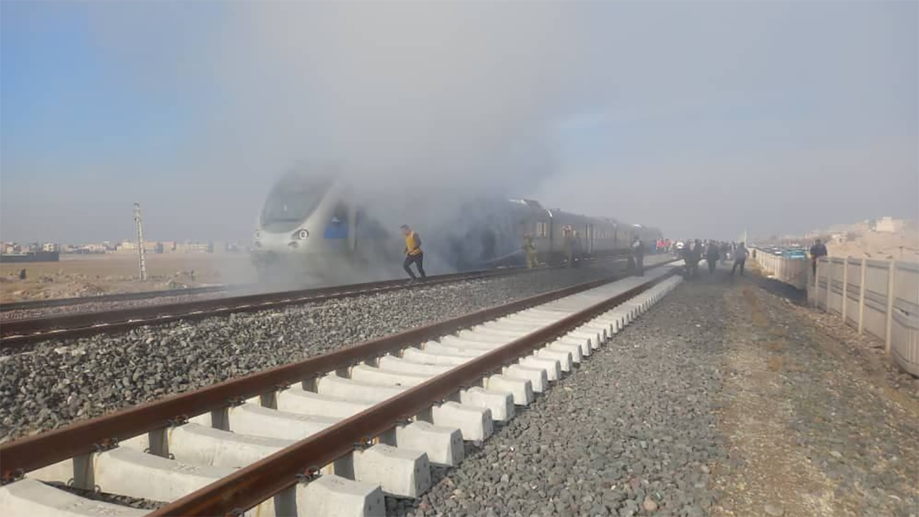 آتش سوزی قطار شهری قرچک
