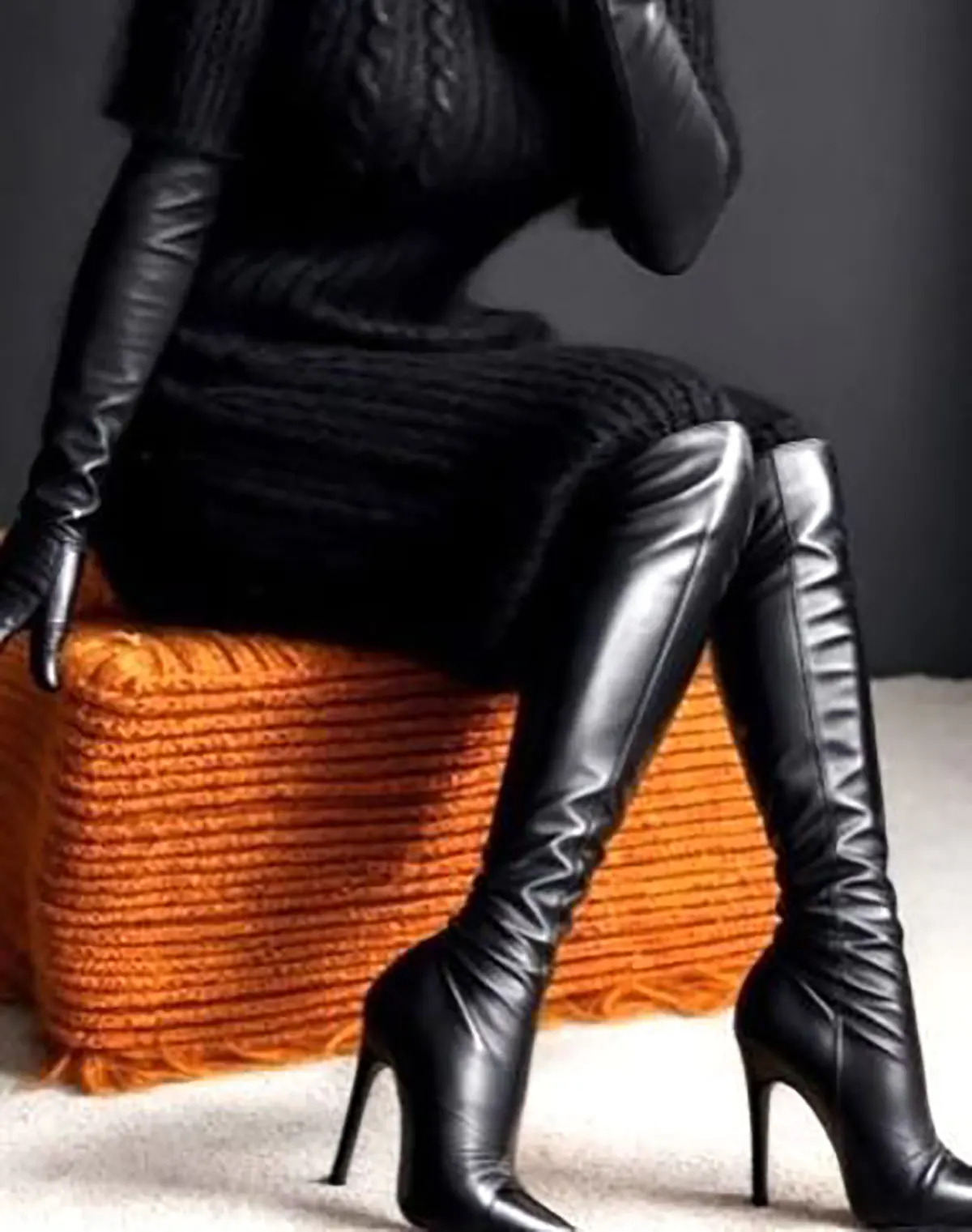 نیم بوت پاشنه دار مجلسی