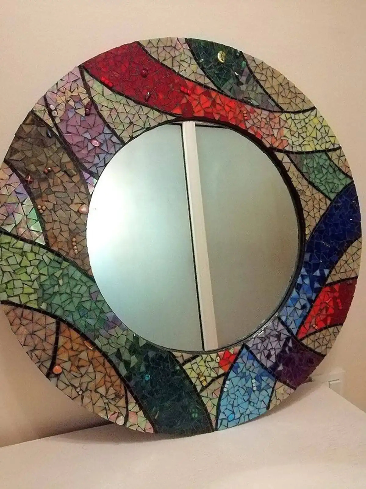 آینه دیواری رنگی رنگی 