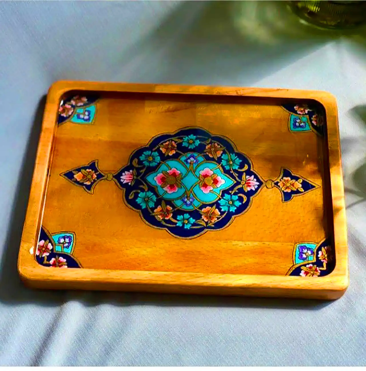 سینی چوبی با طرح اسلیمی 