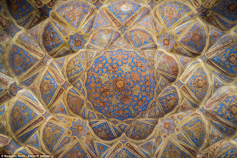 مشاهدات هنرمند ایتالیایی از آثار تاریخی ایران