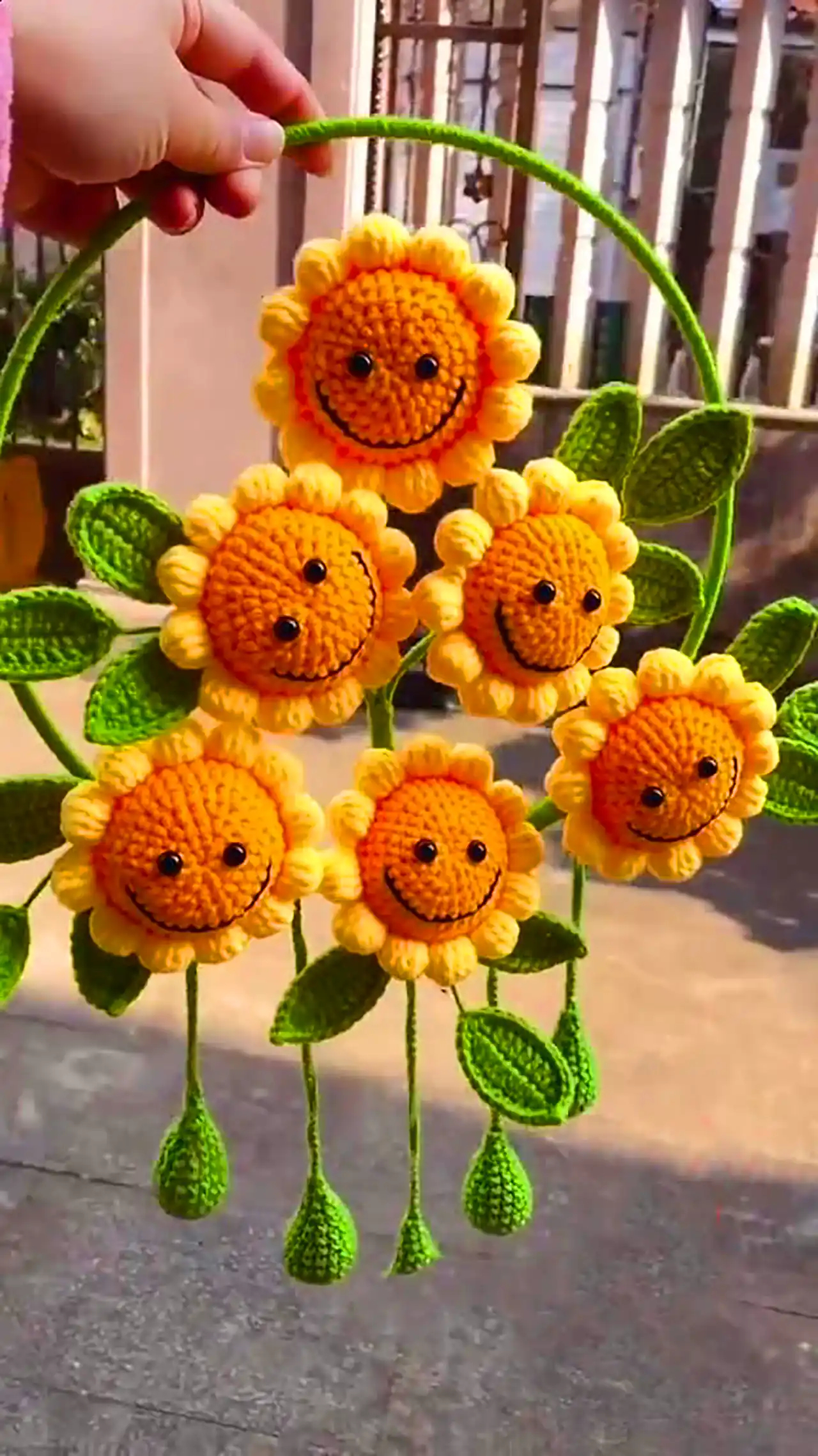 گلدان آویز بافتنی