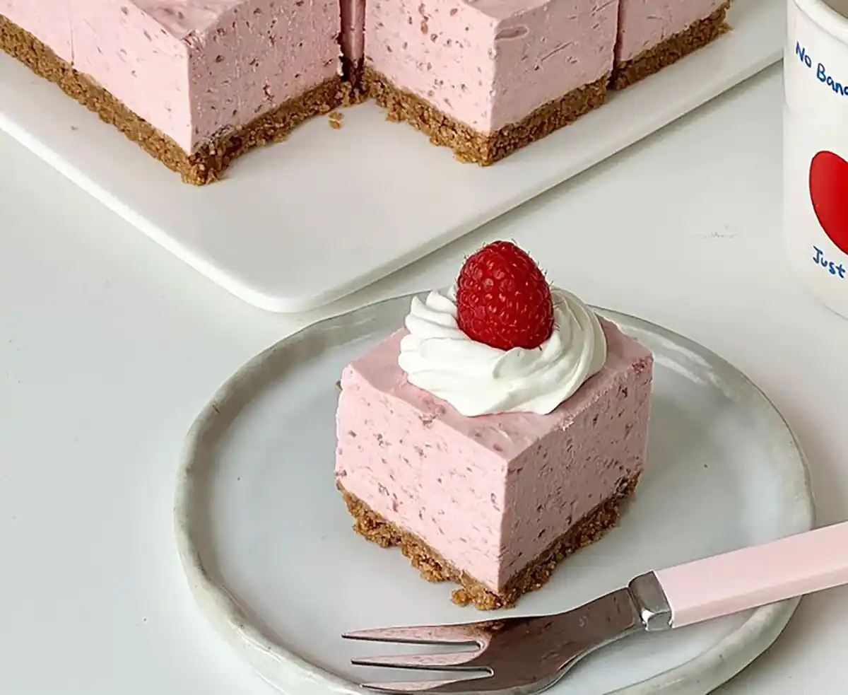 طرز تهیه کاپ کیک ساده
طرز تهیه کاپ کیک وانیلی
کاپ کیک تولد
طرز تهیه کاپ کیک برای 20 نفر
کاپ کیک شکلاتی
