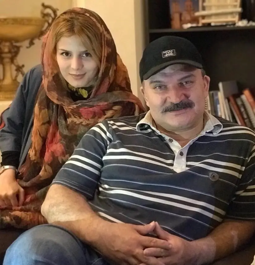 غزاله اکرمی
