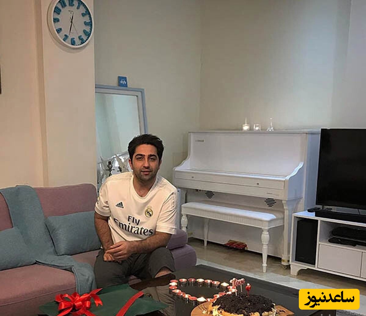 علی سخنگو در خانه