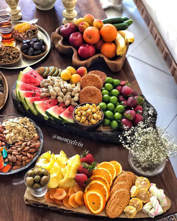 میوه آرایی با میوه های تابستانی