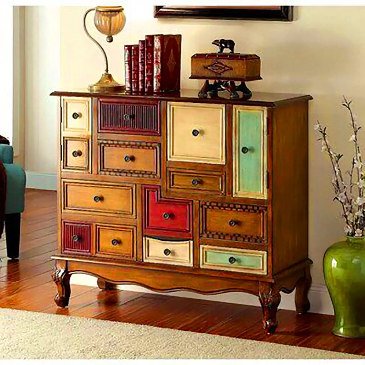 کمد چوبی با طرح چهل تکه