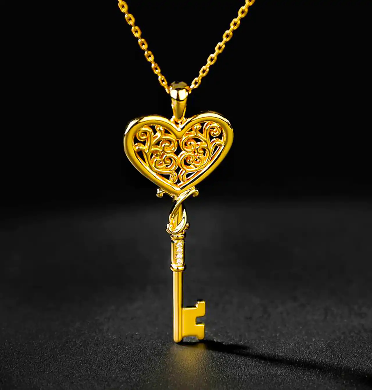 گردنبند طلا طرح کلید