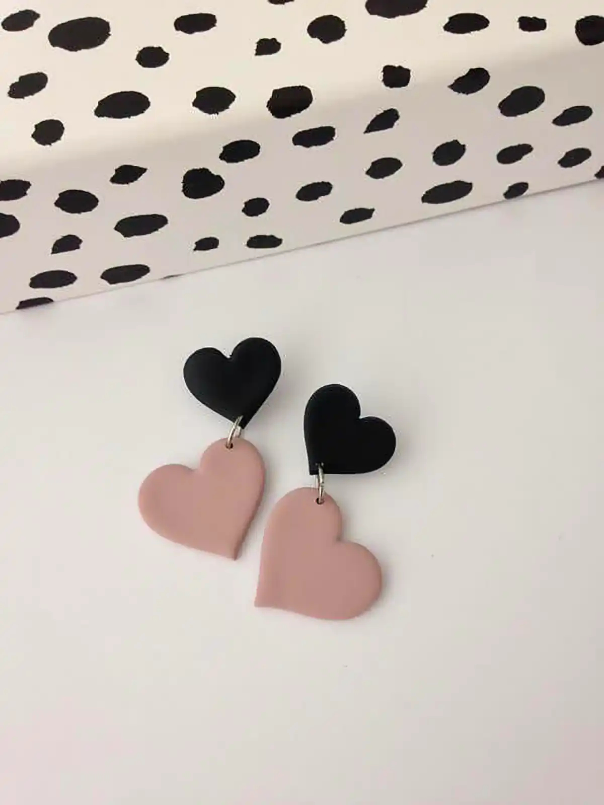 گوشواره فانتزی با طرح قلب
