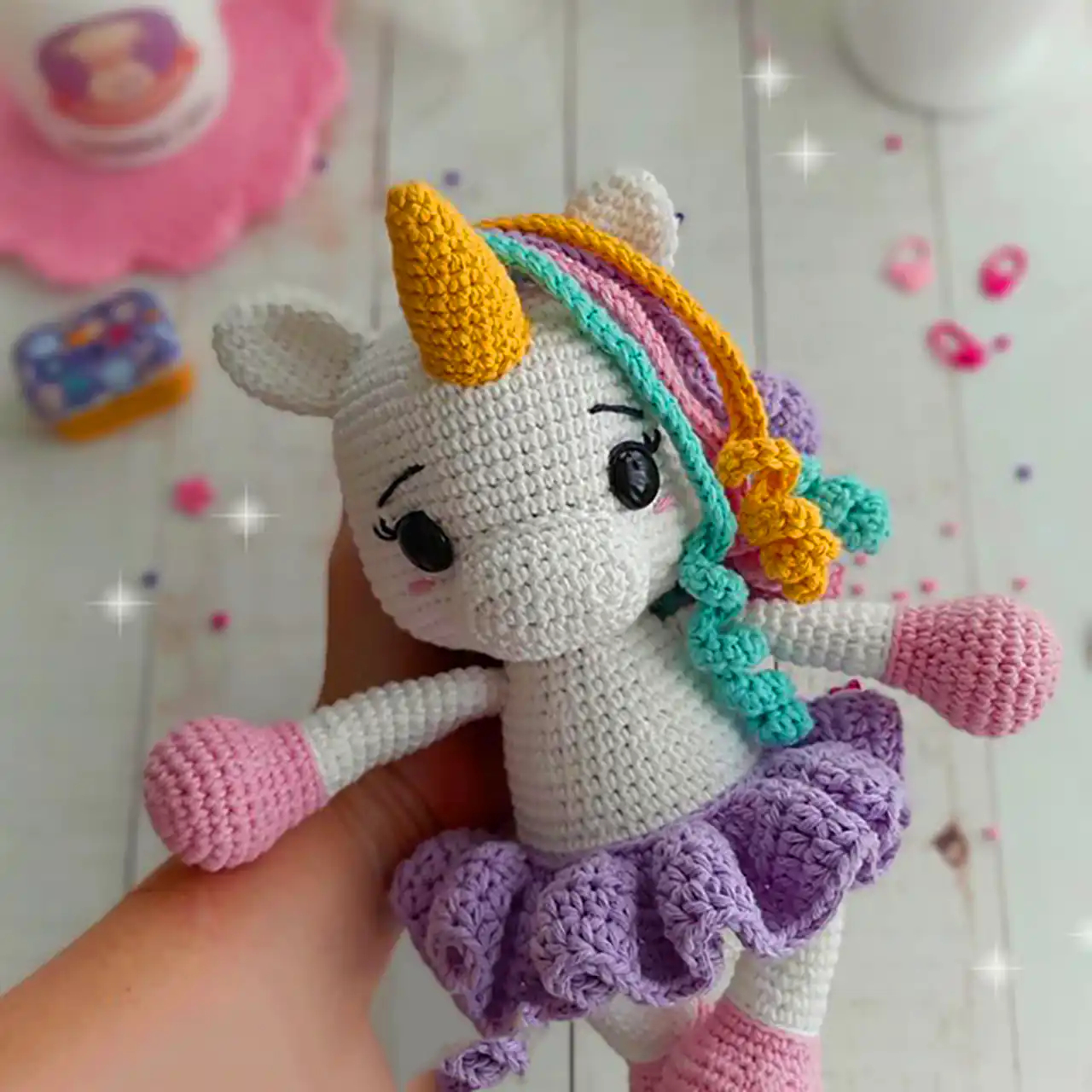 عروسک یونیکورن قلاب بافی 