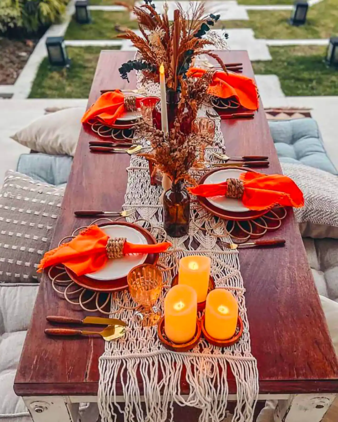 چیدمان خاص میز غذاخوری