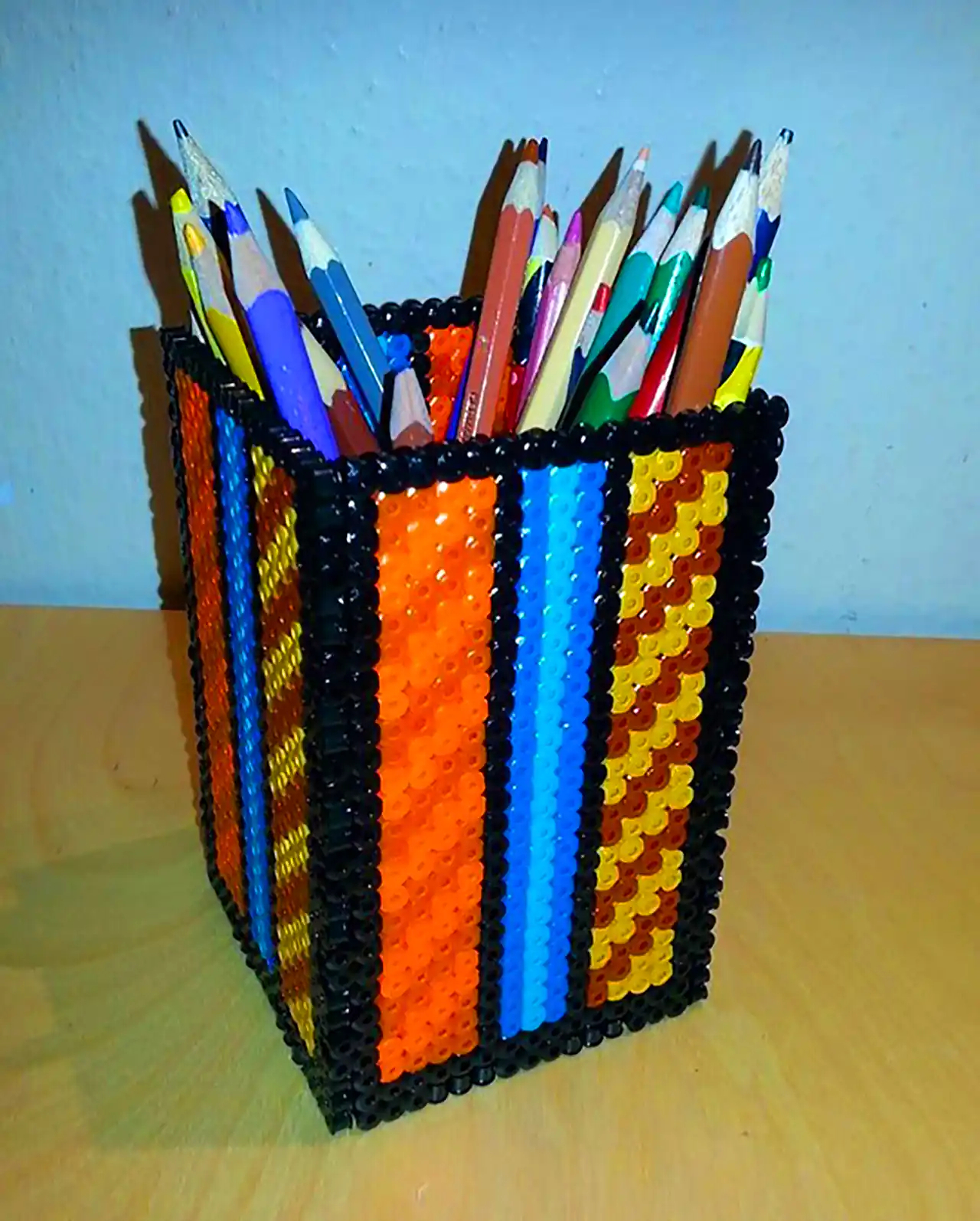 جامدادی رومیزی دستساز