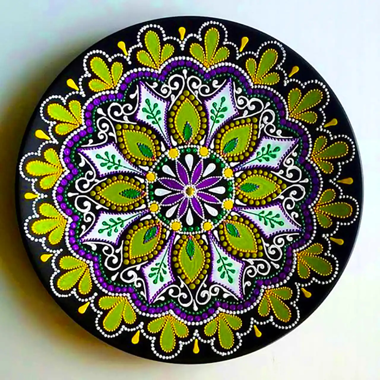 بشقاب ماندالا تزئینی