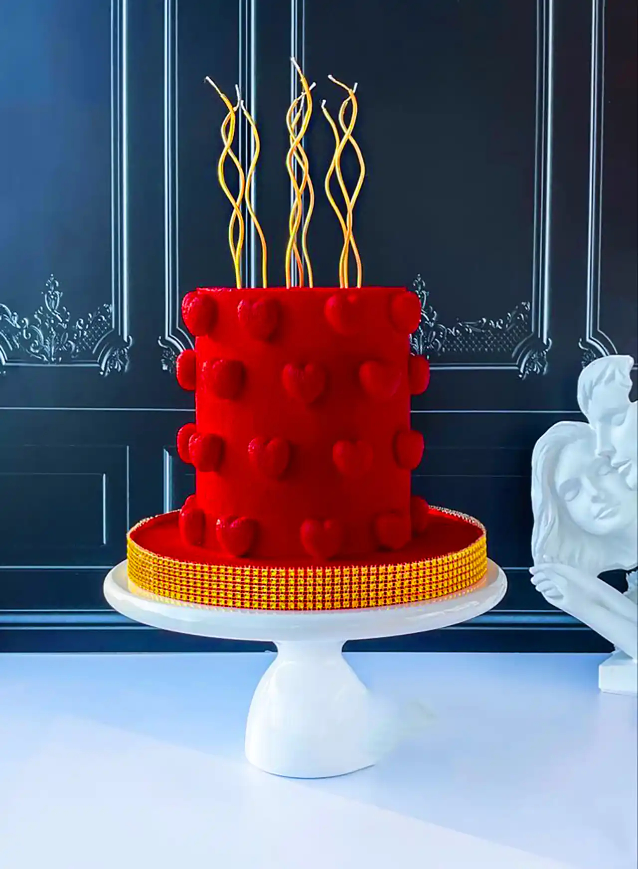 کیک تولد قلبی