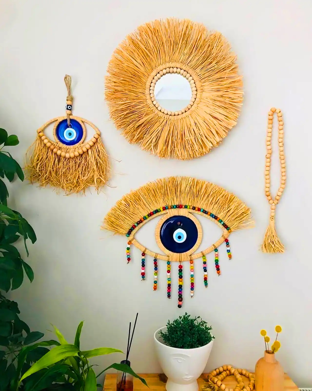 محافظ چشم زخم سنتی و مدرن 